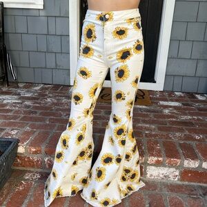Free People Just Float On Flares Sunflower Bellbottom Jeans Hi Rise Stretch 25
